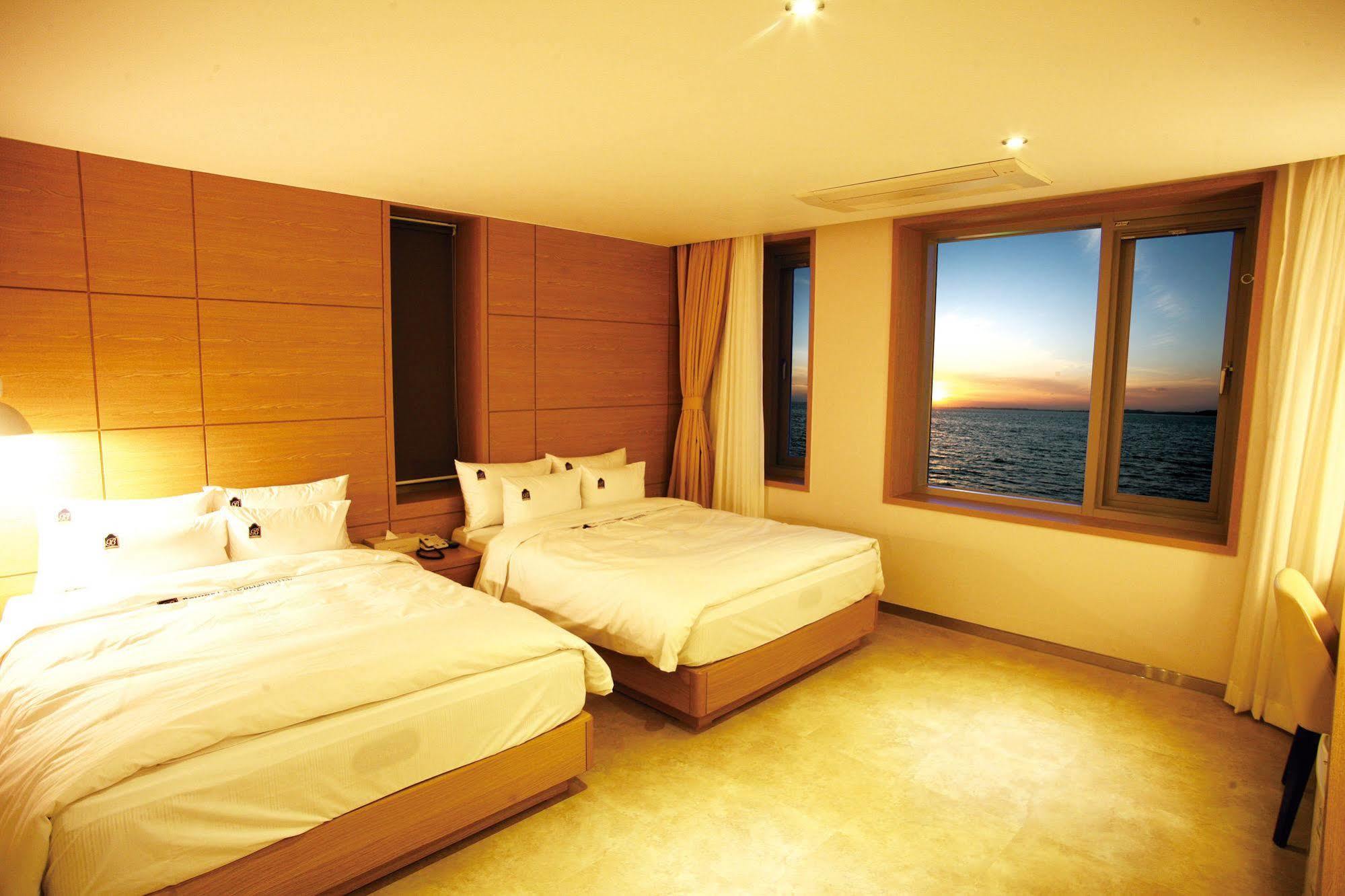 Benikea The Bliss Hotel Incheon Extérieur photo
