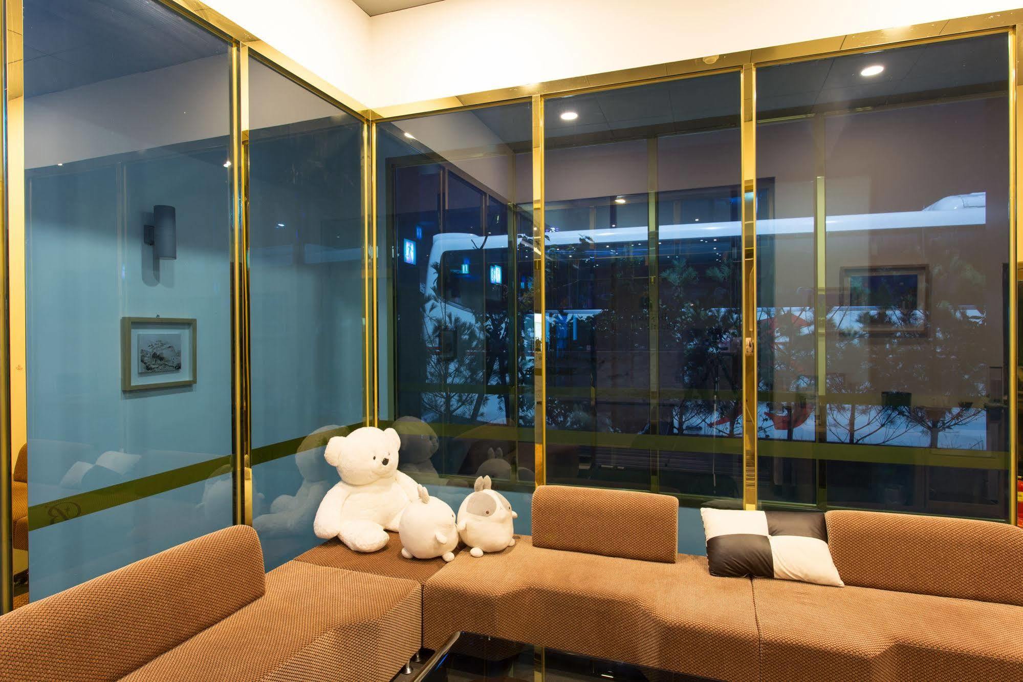 Benikea The Bliss Hotel Incheon Extérieur photo